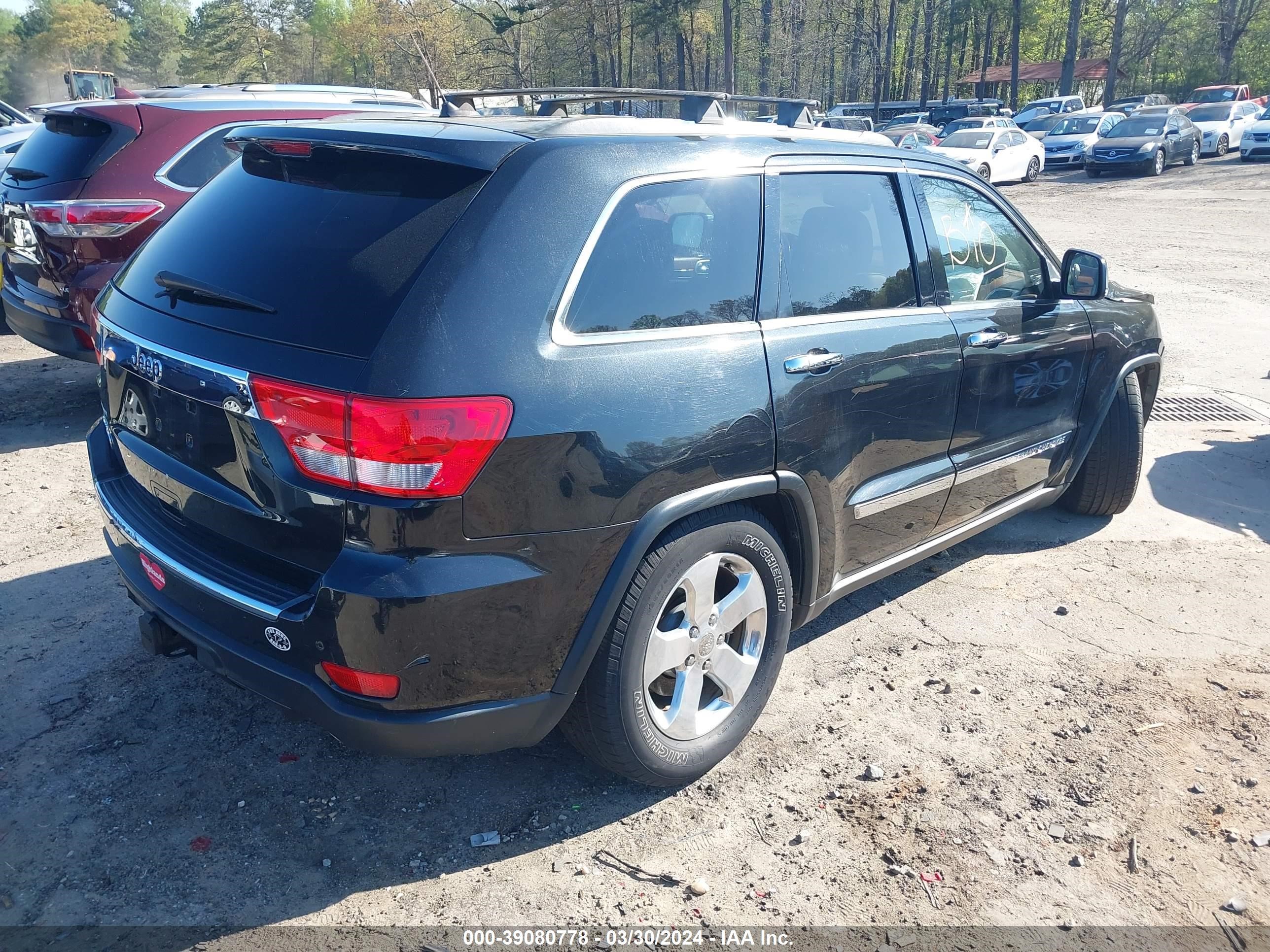 Photo 3 VIN: 1C4RJFCT7CC281150 - JEEP GRAND CHEROKEE 