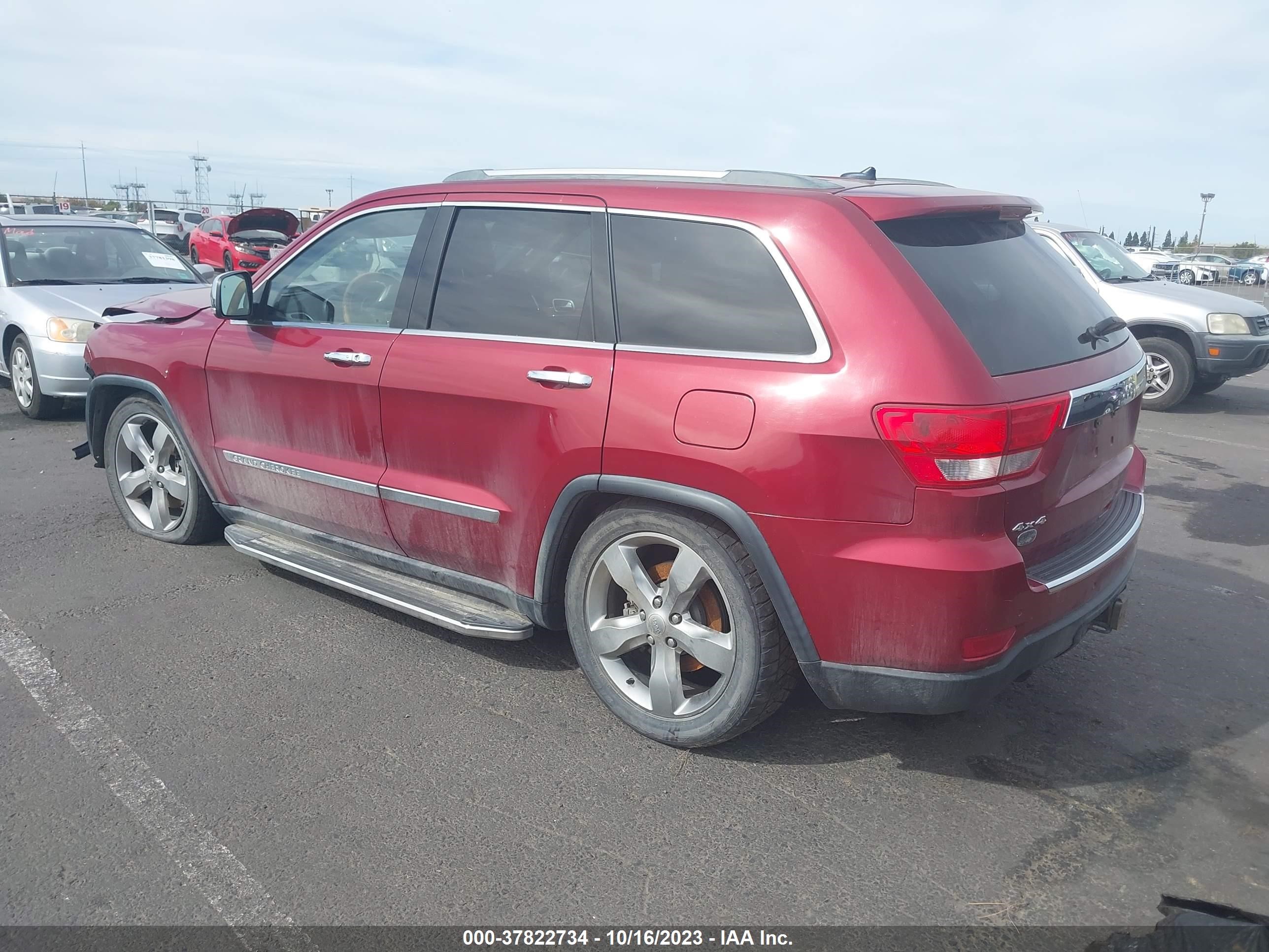 Photo 2 VIN: 1C4RJFCT9CC115468 - JEEP GRAND CHEROKEE 