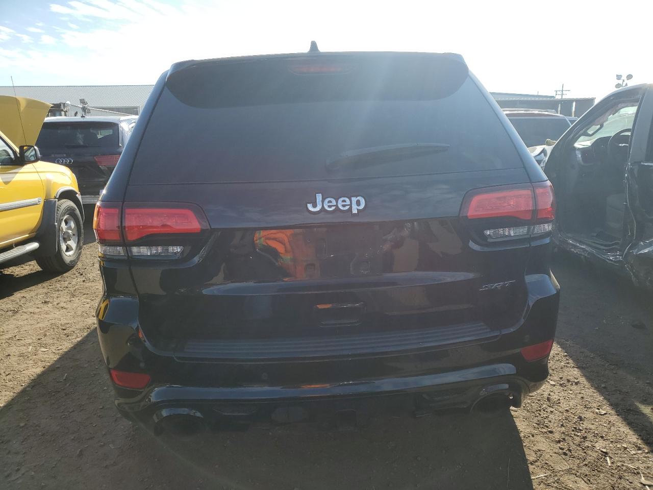 Photo 5 VIN: 1C4RJFDJ3HC949448 - JEEP GRAND CHEROKEE 