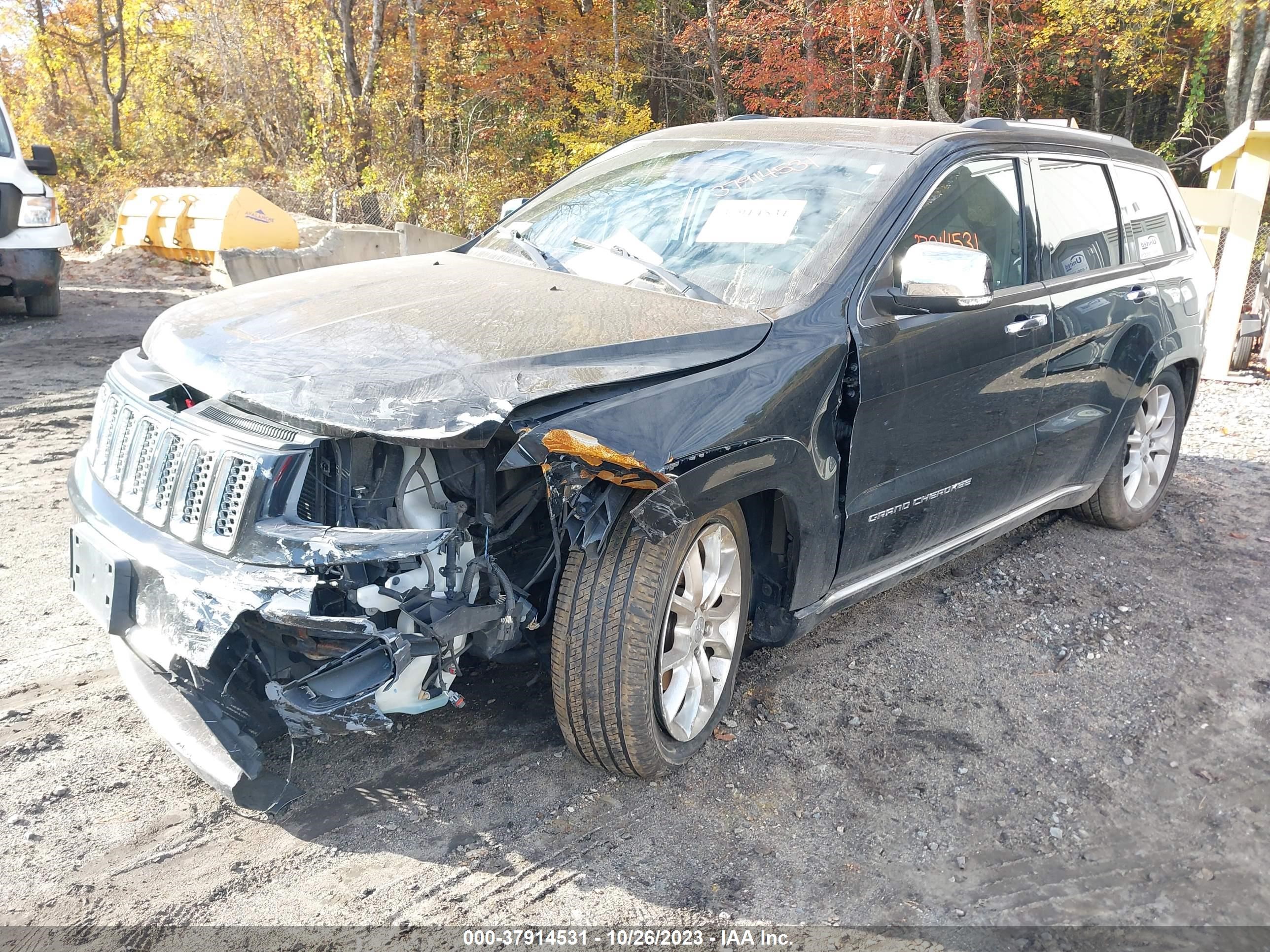 Photo 1 VIN: 1C4RJFJG1EC475827 - JEEP GRAND CHEROKEE 