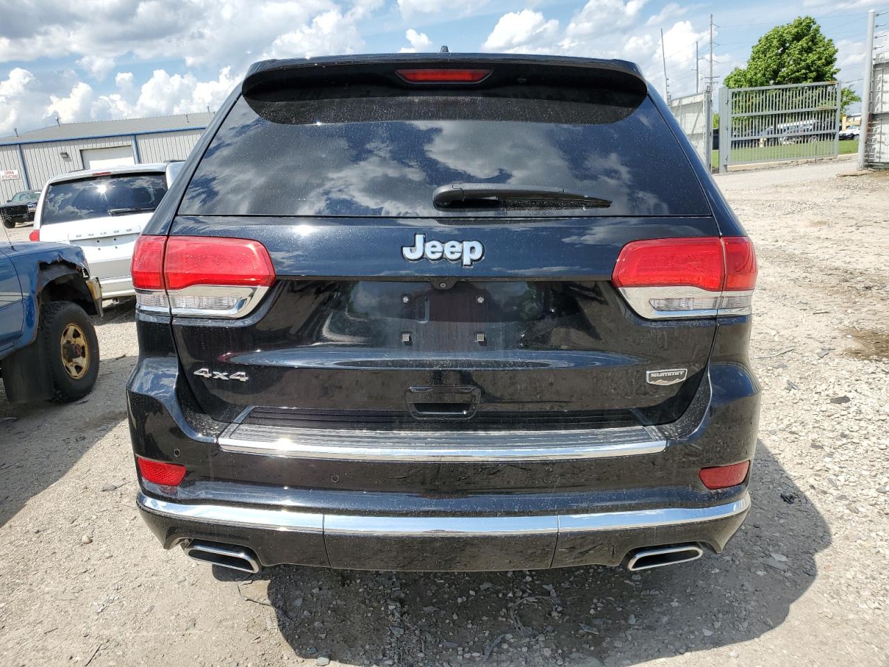 Photo 5 VIN: 1C4RJFJG1JC230679 - JEEP GRAND CHEROKEE 