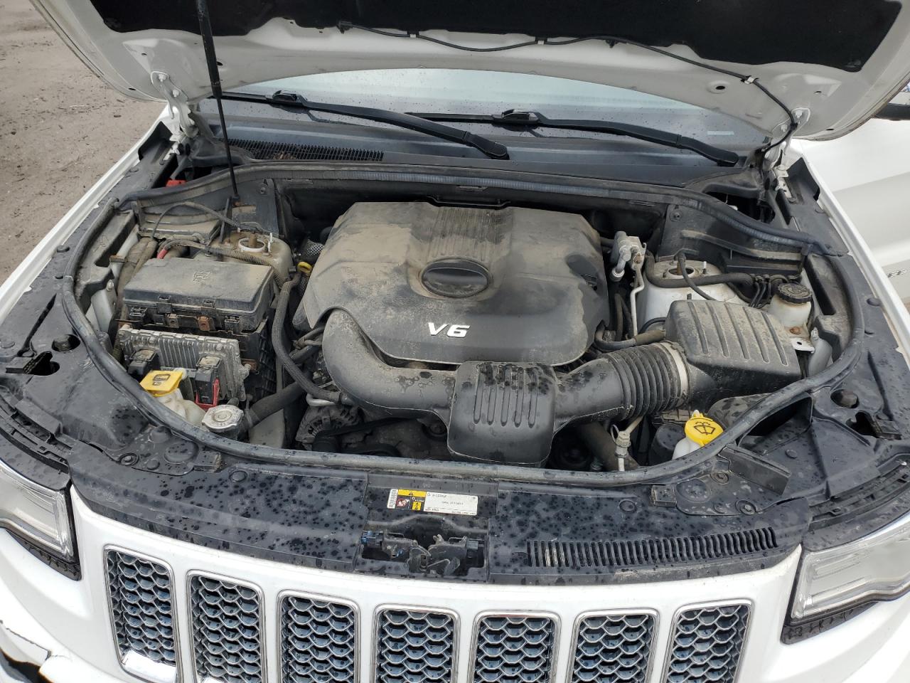 Photo 11 VIN: 1C4RJFJG5FC933516 - JEEP GRAND CHEROKEE 