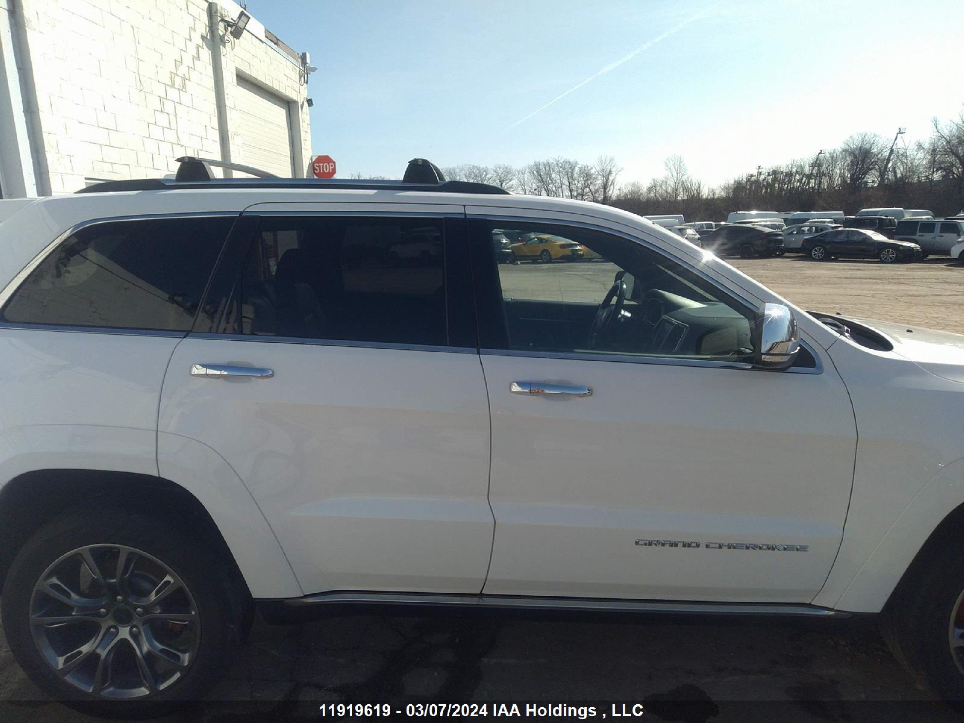 Photo 12 VIN: 1C4RJFJM3EC482803 - JEEP GRAND CHEROKEE 