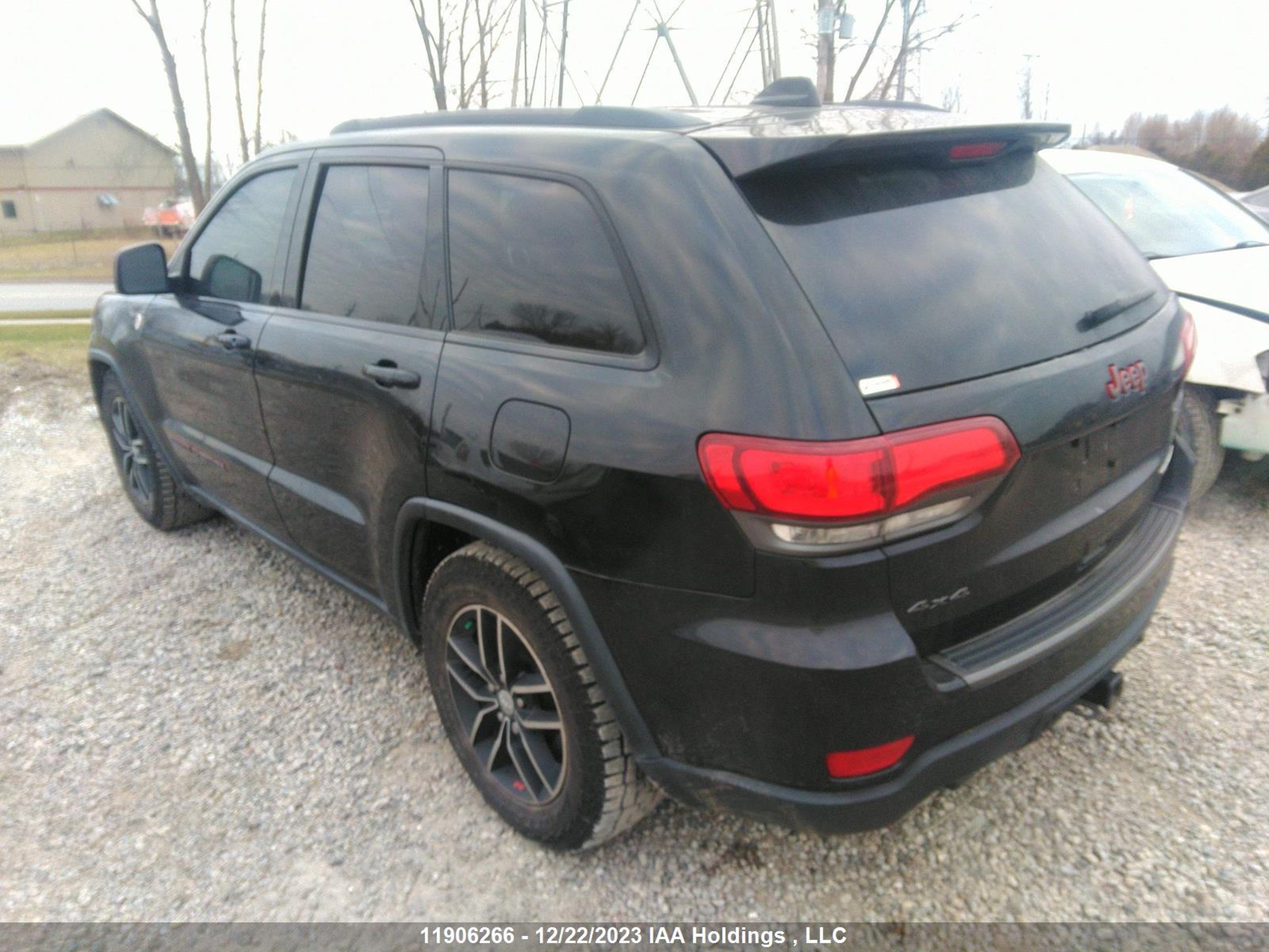 Photo 2 VIN: 1C4RJFLG5HC722123 - JEEP GRAND CHEROKEE 