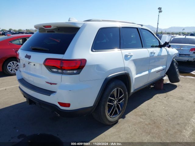 Photo 3 VIN: 1C4RJFLG5JC113474 - JEEP GRAND CHEROKEE 