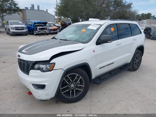 Photo 1 VIN: 1C4RJFLG8JC167058 - JEEP GRAND CHEROKEE 