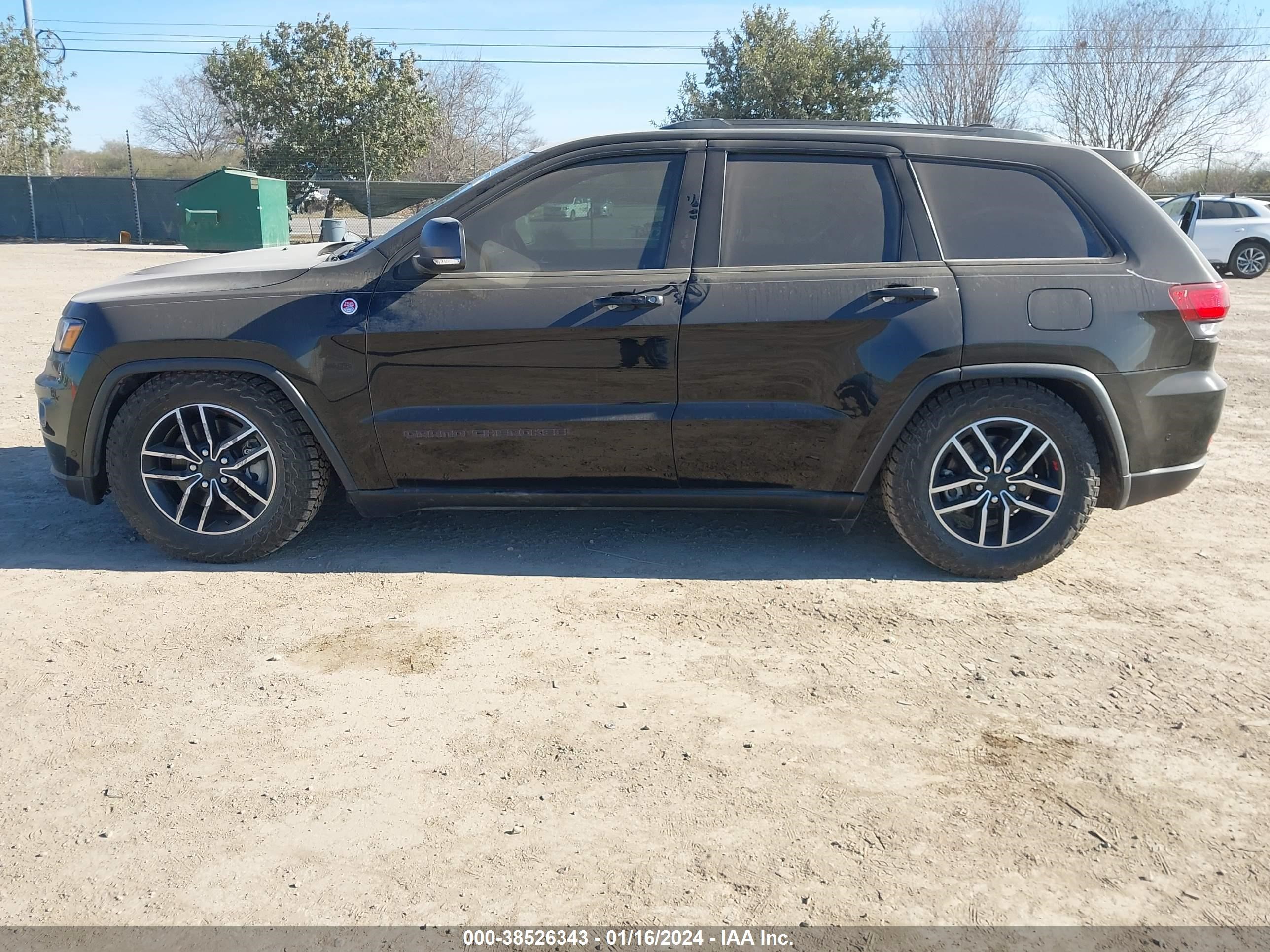 Photo 14 VIN: 1C4RJFLT5KC750007 - JEEP GRAND CHEROKEE 