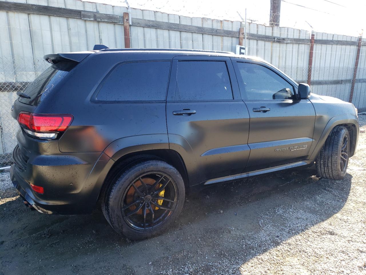 Photo 2 VIN: 1C4RJFN99JC308945 - JEEP GRAND CHEROKEE 