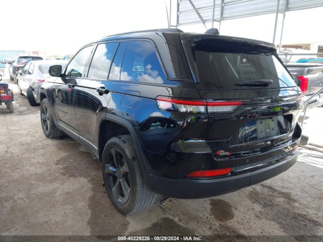 Photo 2 VIN: 1C4RJGAG0PC520586 - JEEP GRAND CHEROKEE 