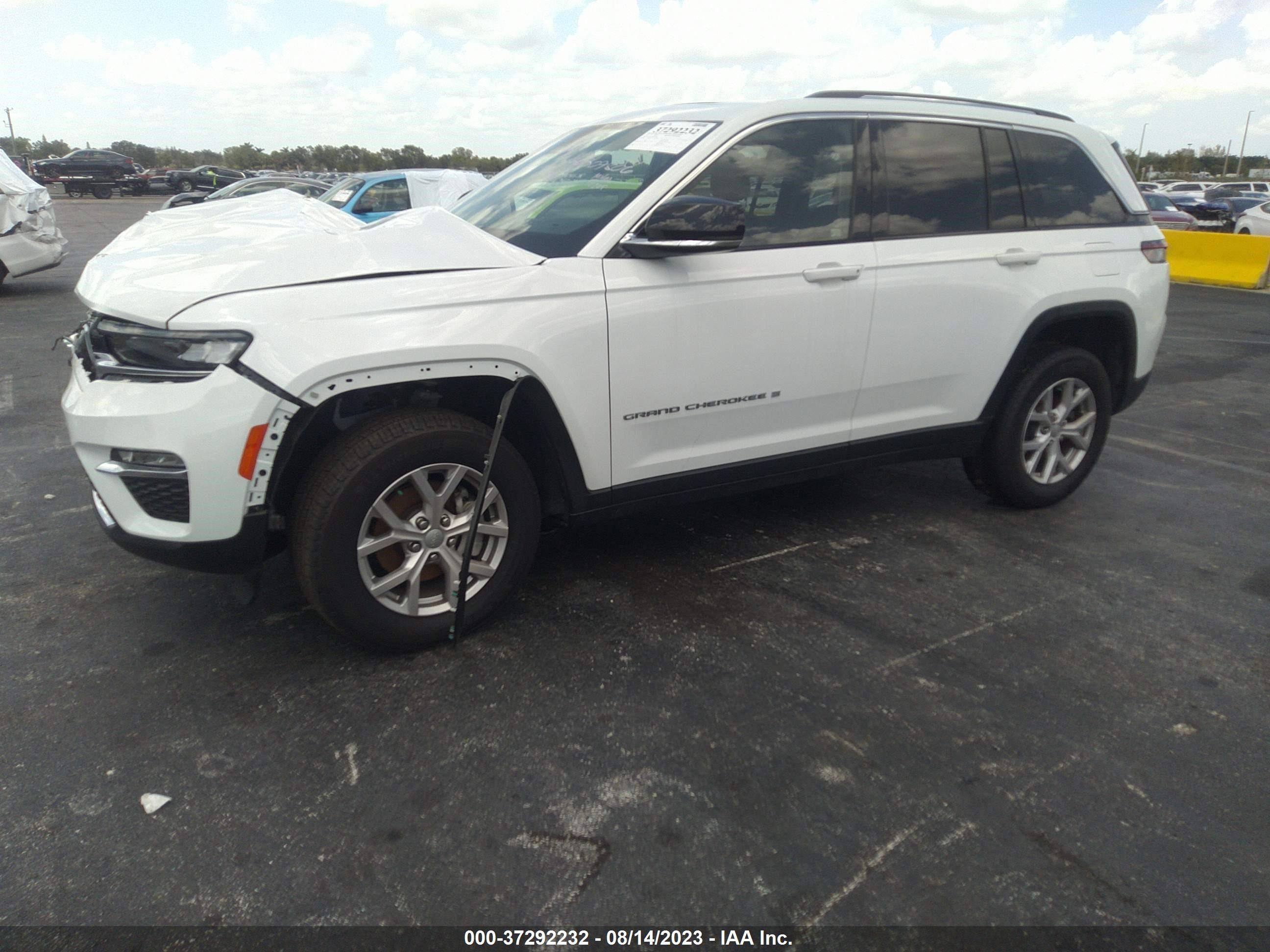 Photo 1 VIN: 1C4RJGBG2N8630750 - JEEP GRAND CHEROKEE 