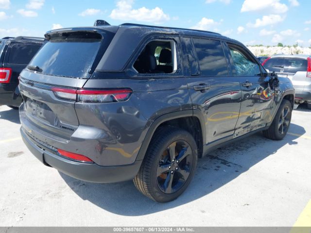 Photo 3 VIN: 1C4RJGBG3PC546176 - JEEP GRAND CHEROKEE 