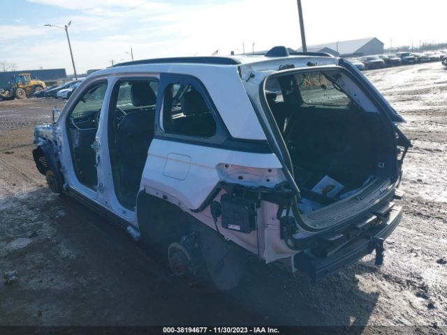 Photo 2 VIN: 1C4RJHAG0N8606776 - JEEP GRAND CHEROKEE 