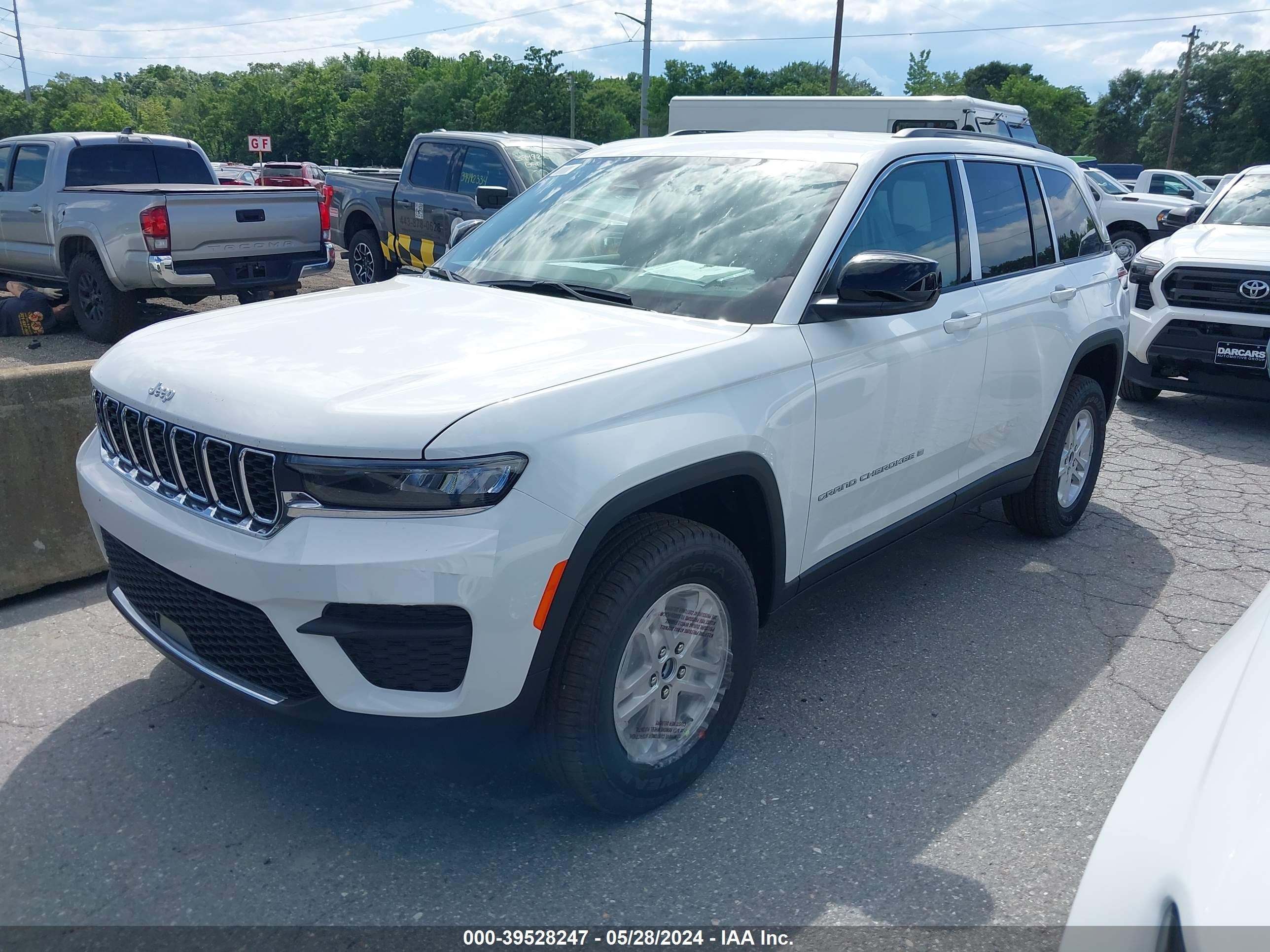 Photo 1 VIN: 1C4RJHAG0R8588978 - JEEP GRAND CHEROKEE 