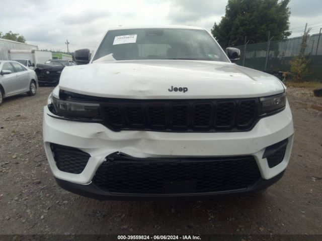 Photo 5 VIN: 1C4RJHAG2R8934240 - JEEP GRAND CHEROKEE 