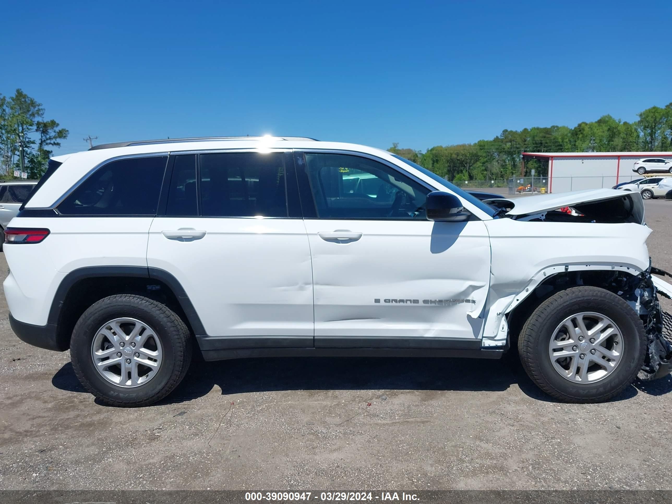 Photo 12 VIN: 1C4RJHAG5PC585830 - JEEP GRAND CHEROKEE 