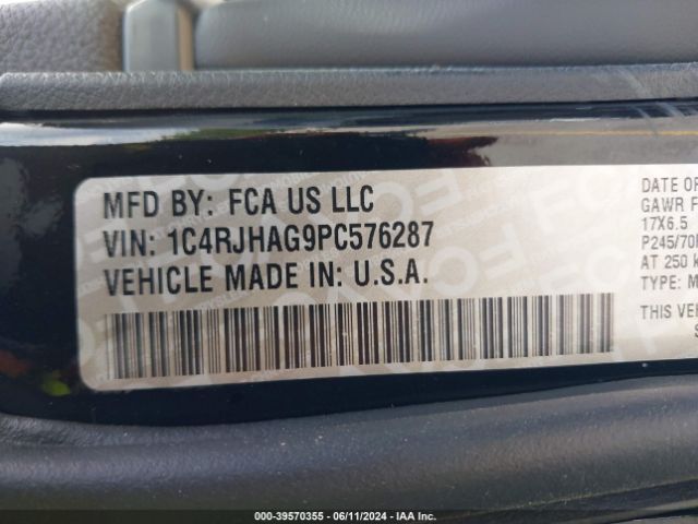 Photo 8 VIN: 1C4RJHAG9PC576287 - JEEP GRAND CHEROKEE 