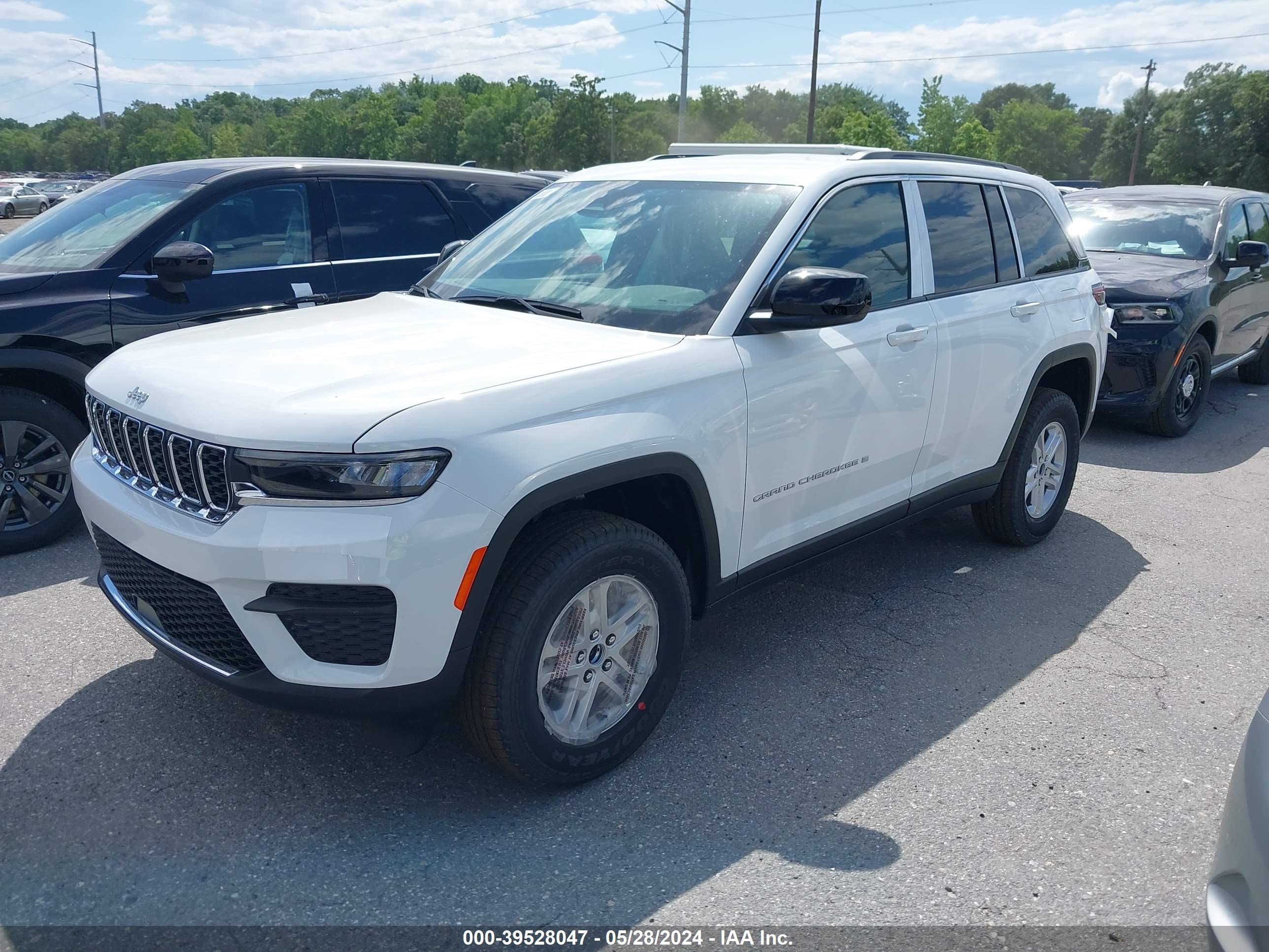 Photo 1 VIN: 1C4RJHAG9R8588980 - JEEP GRAND CHEROKEE 