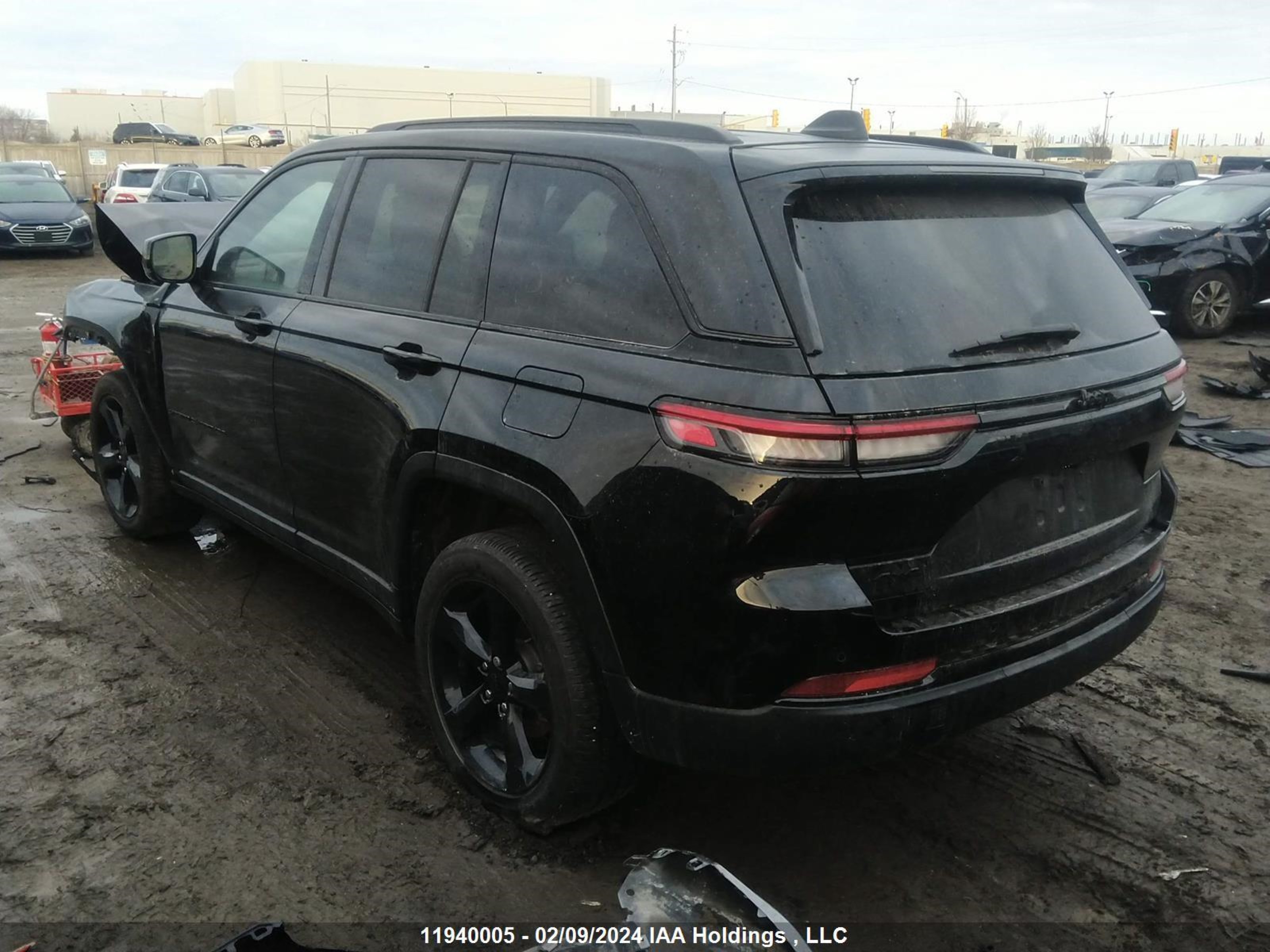 Photo 2 VIN: 1C4RJHAGXP8107244 - JEEP GRAND CHEROKEE 