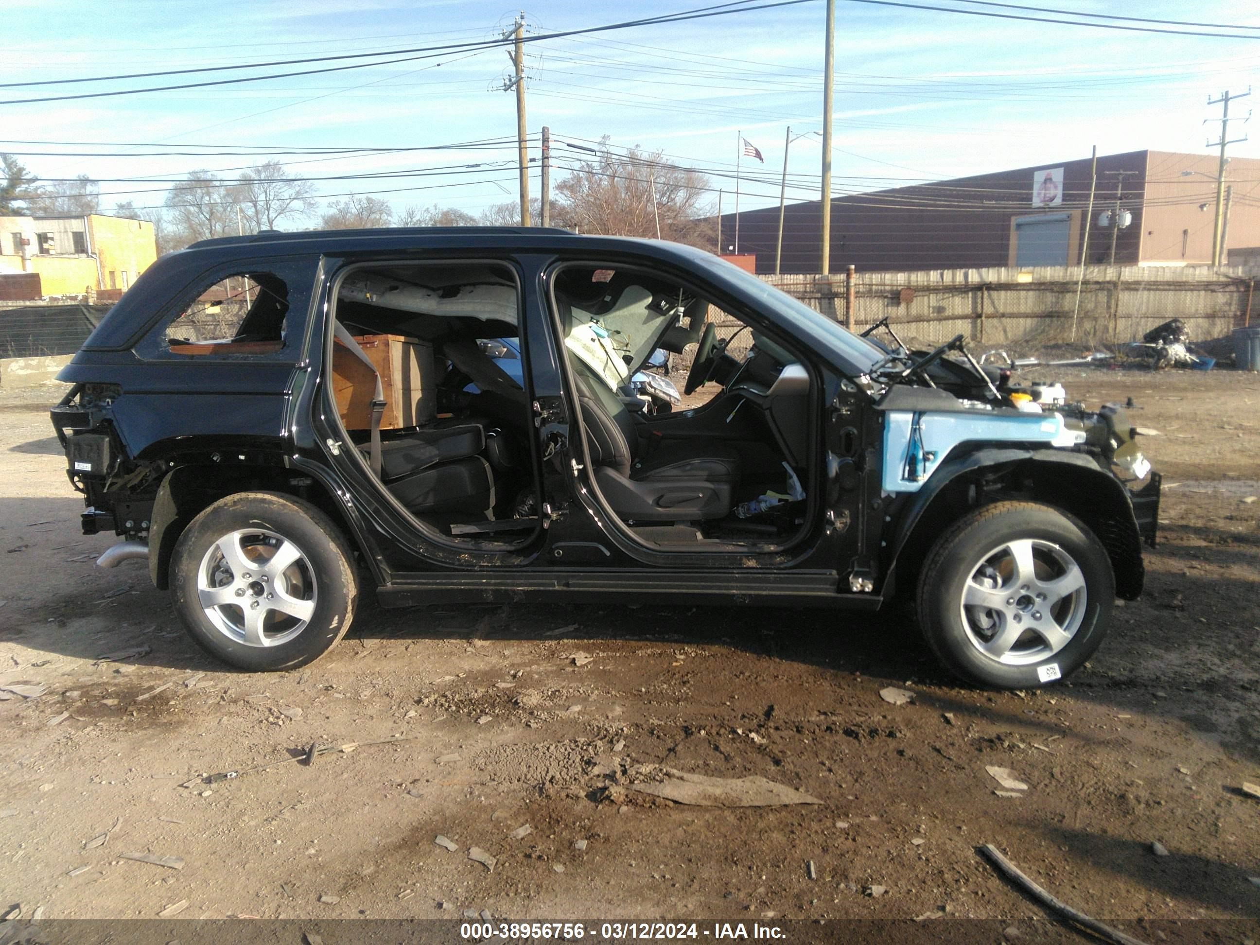 Photo 12 VIN: 1C4RJHAGXRC161997 - JEEP GRAND CHEROKEE 