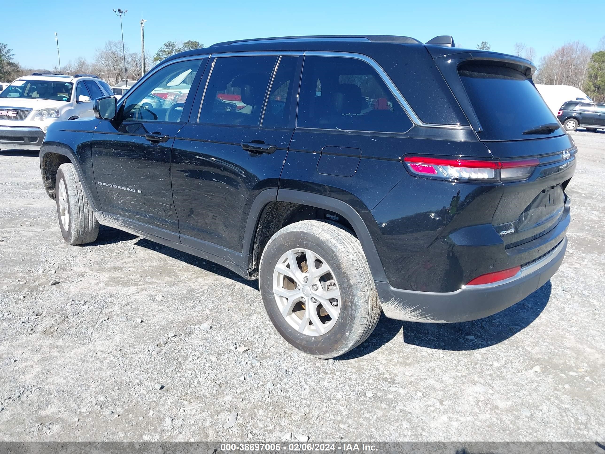 Photo 2 VIN: 1C4RJHBG5PC525447 - JEEP GRAND CHEROKEE 