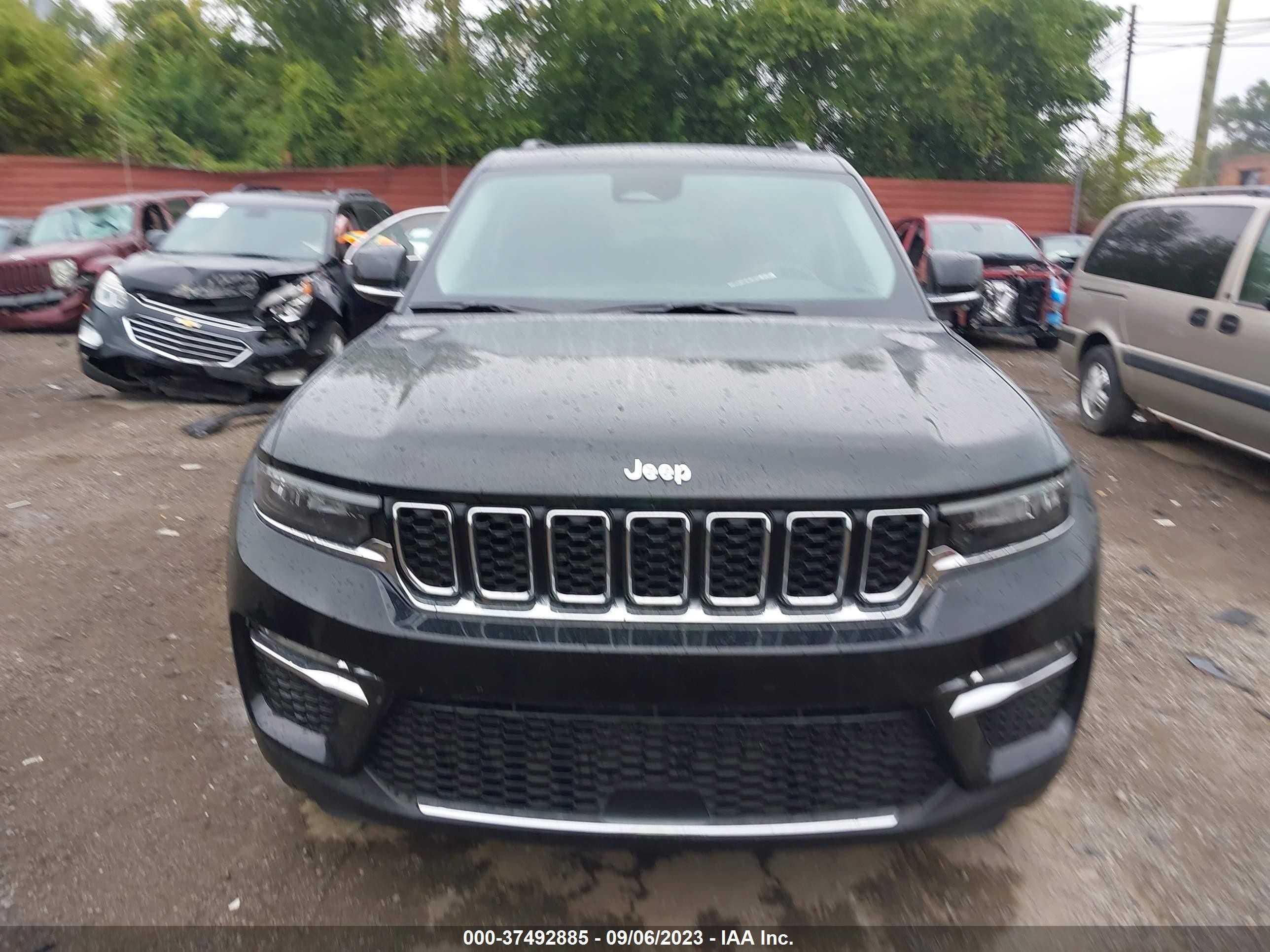 Photo 11 VIN: 1C4RJHBG8PC647199 - JEEP GRAND CHEROKEE 