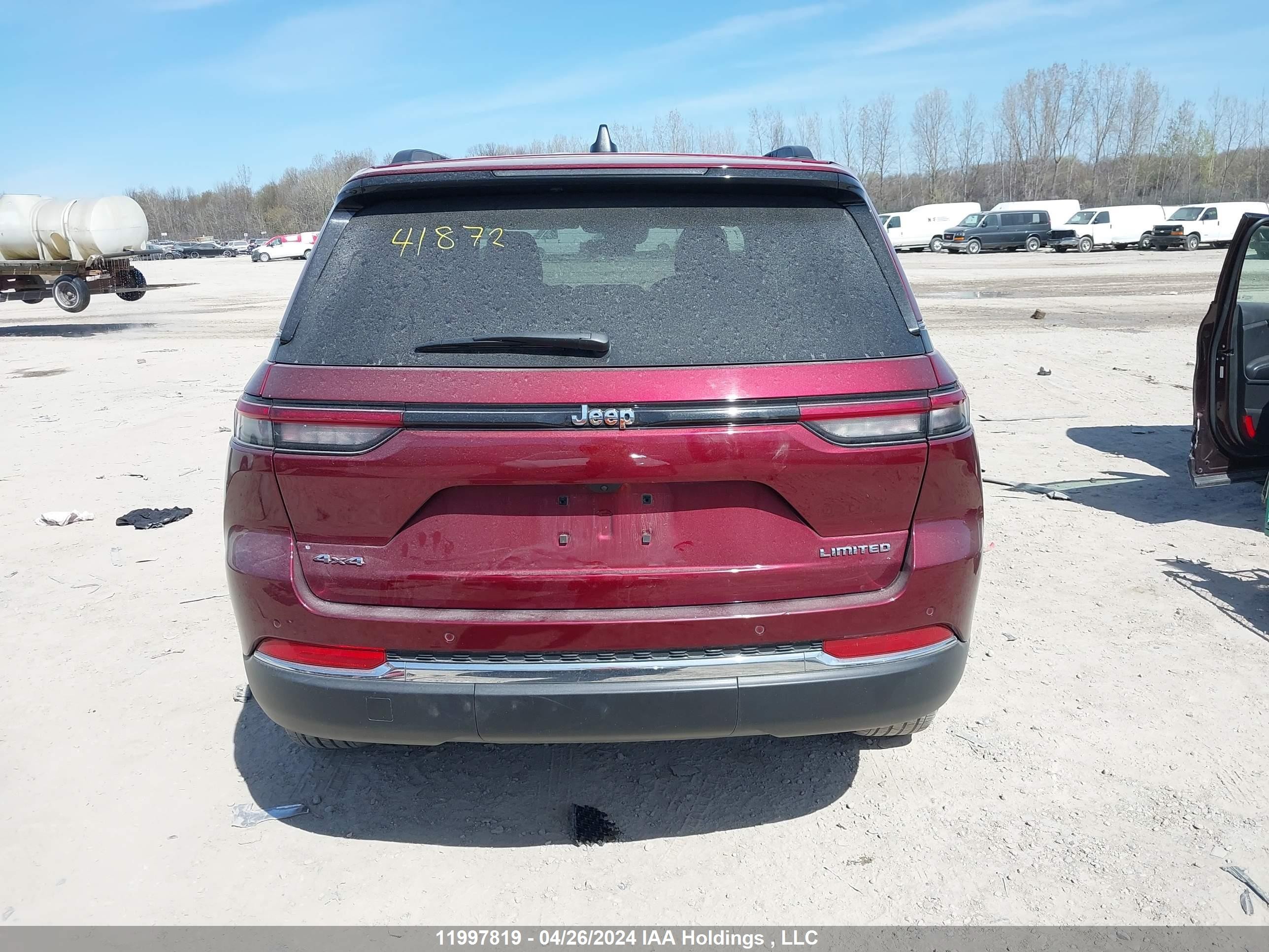 Photo 16 VIN: 1C4RJHBG9PC539626 - JEEP GRAND CHEROKEE 