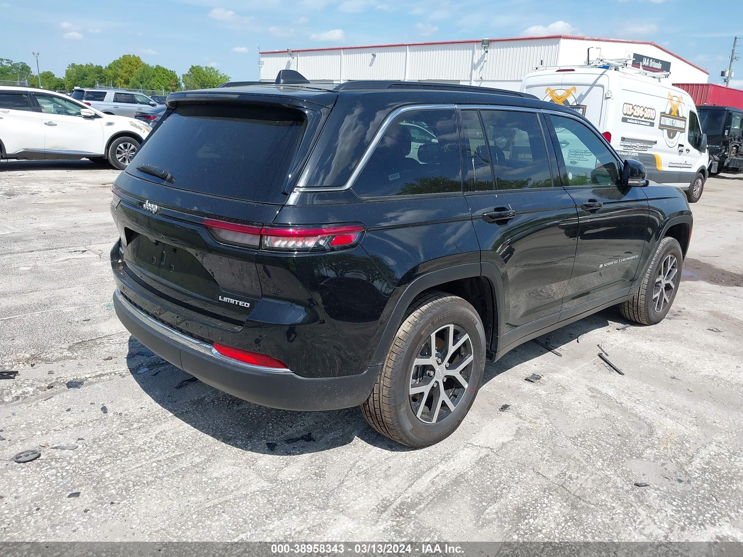 Photo 3 VIN: 1C4RJHBG9RC108965 - JEEP GRAND CHEROKEE 