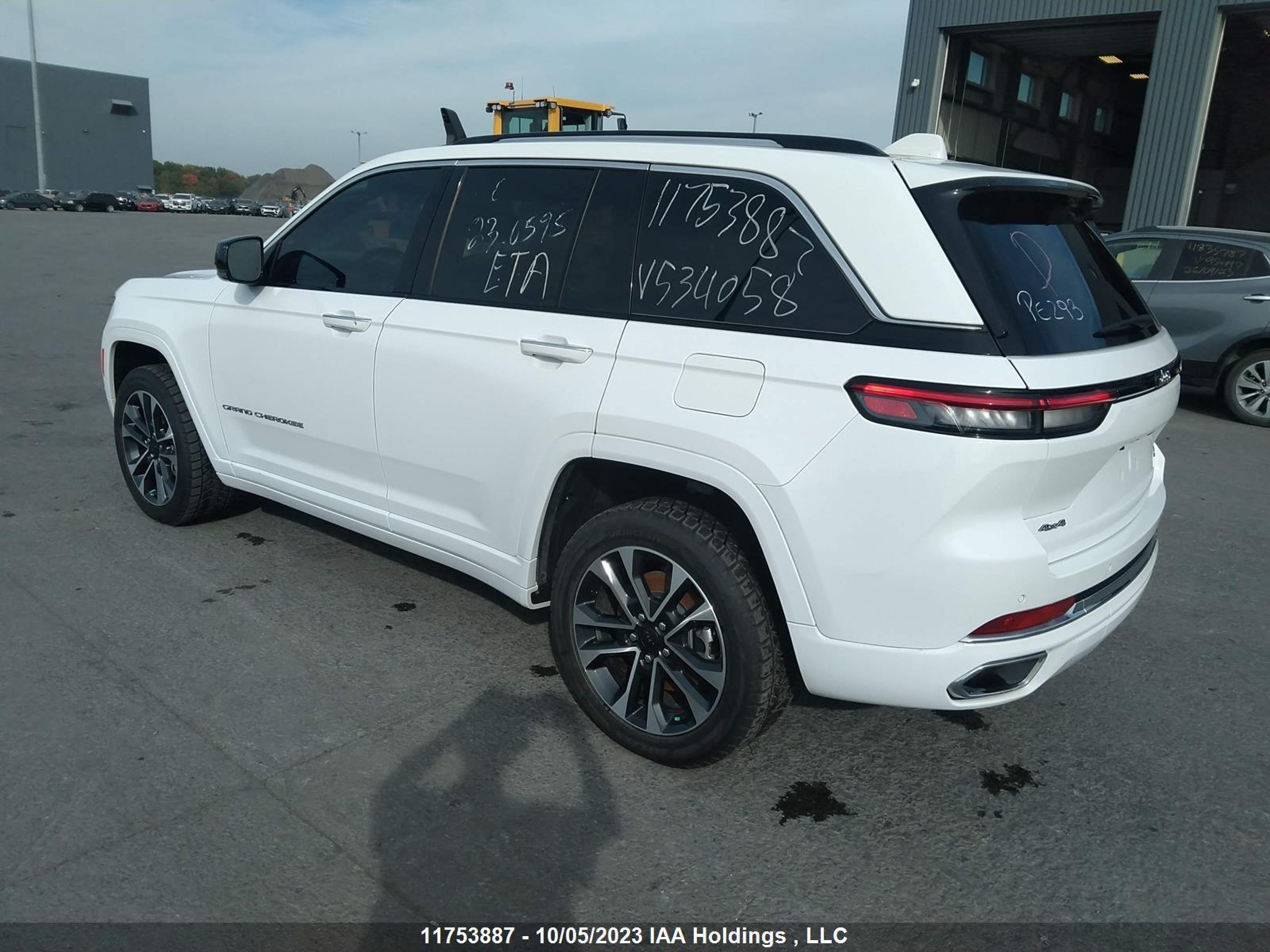 Photo 2 VIN: 1C4RJHDT3N8534058 - JEEP GRAND CHEROKEE 