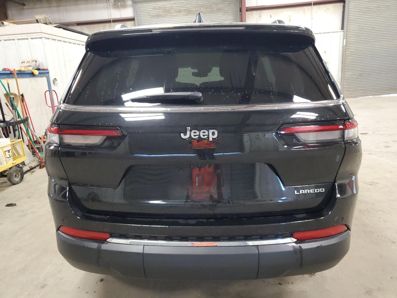 Photo 5 VIN: 1C4RJJAG6P8867050 - JEEP GRAND CHEROKEE 