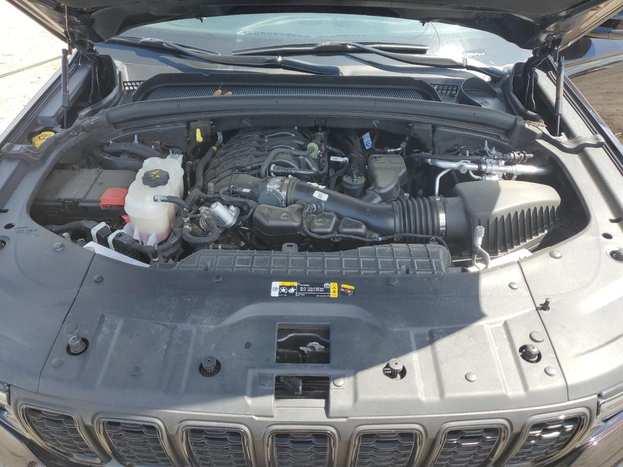 Photo 11 VIN: 1C4RJJBG0P8733861 - JEEP GRAND CHEROKEE 