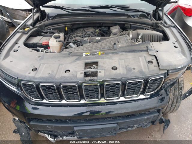 Photo 9 VIN: 1C4RJJBG1M8125942 - JEEP GRAND CHEROKEE L 