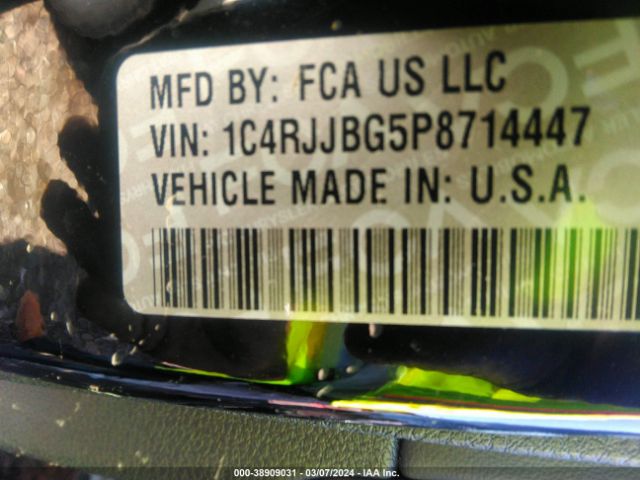 Photo 8 VIN: 1C4RJJBG5P8714447 - JEEP GRAND CHEROKEE L 