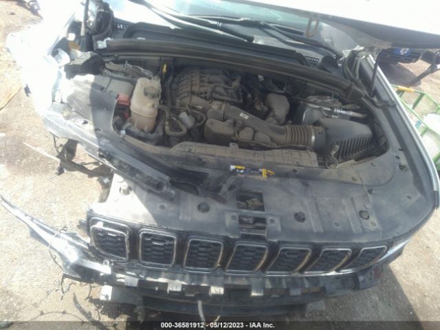 Photo 9 VIN: 1C4RJJBG9M8115000 - JEEP GRAND CHEROKEE L 