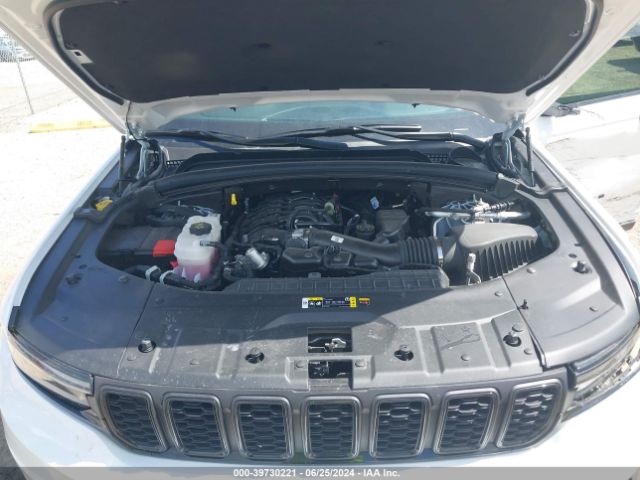 Photo 9 VIN: 1C4RJKAG2R8935496 - JEEP GRAND CHEROKEE L 