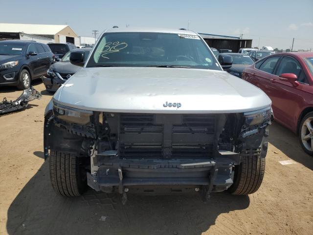 Photo 4 VIN: 1C4RJKAG3P8802470 - JEEP GRAND CHEROKEE 