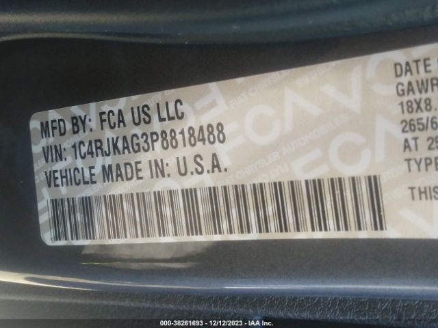 Photo 8 VIN: 1C4RJKAG3P8818488 - JEEP GRAND CHEROKEE L 