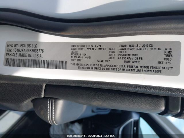 Photo 8 VIN: 1C4RJKAG6R8538776 - JEEP GRAND CHEROKEE L 