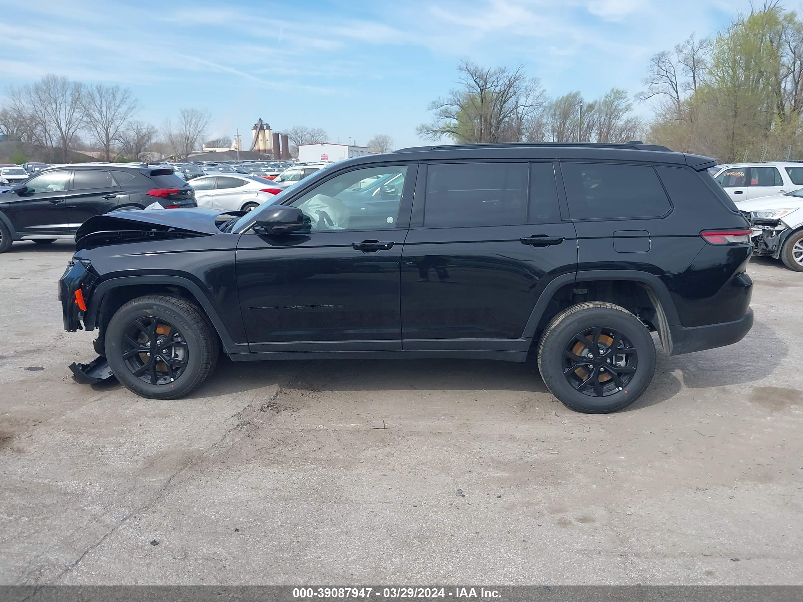 Photo 13 VIN: 1C4RJKAG7R8515250 - JEEP GRAND CHEROKEE 