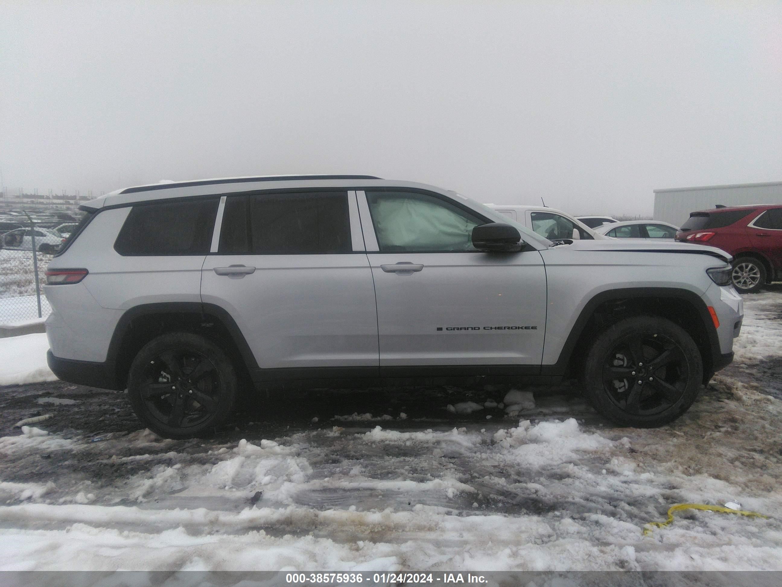 Photo 12 VIN: 1C4RJKAG9P8884527 - JEEP GRAND CHEROKEE 