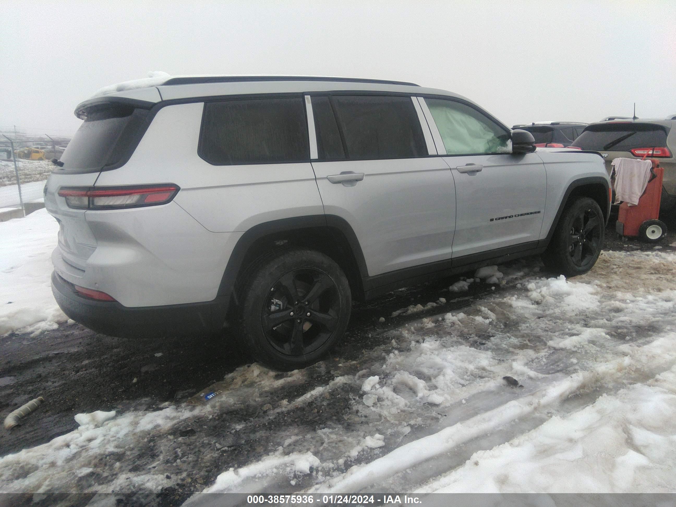 Photo 3 VIN: 1C4RJKAG9P8884527 - JEEP GRAND CHEROKEE 