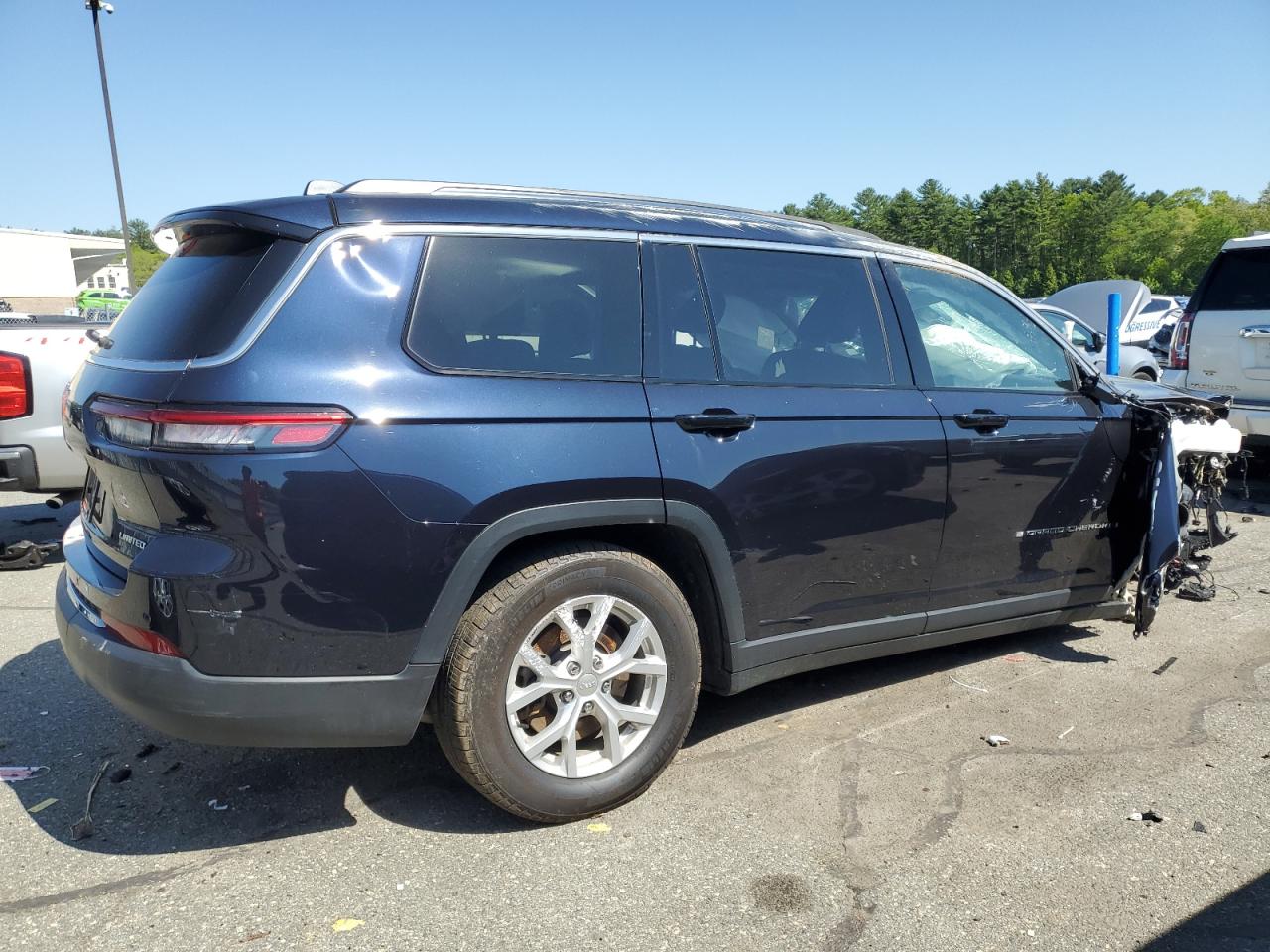 Photo 2 VIN: 1C4RJKBG0P8830323 - JEEP GRAND CHEROKEE 