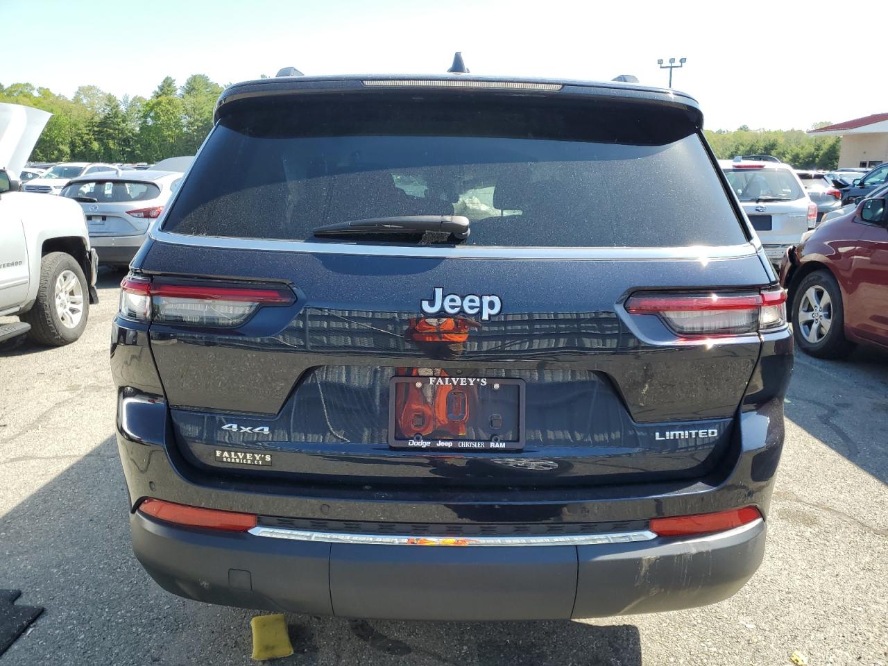 Photo 5 VIN: 1C4RJKBG0P8830323 - JEEP GRAND CHEROKEE 