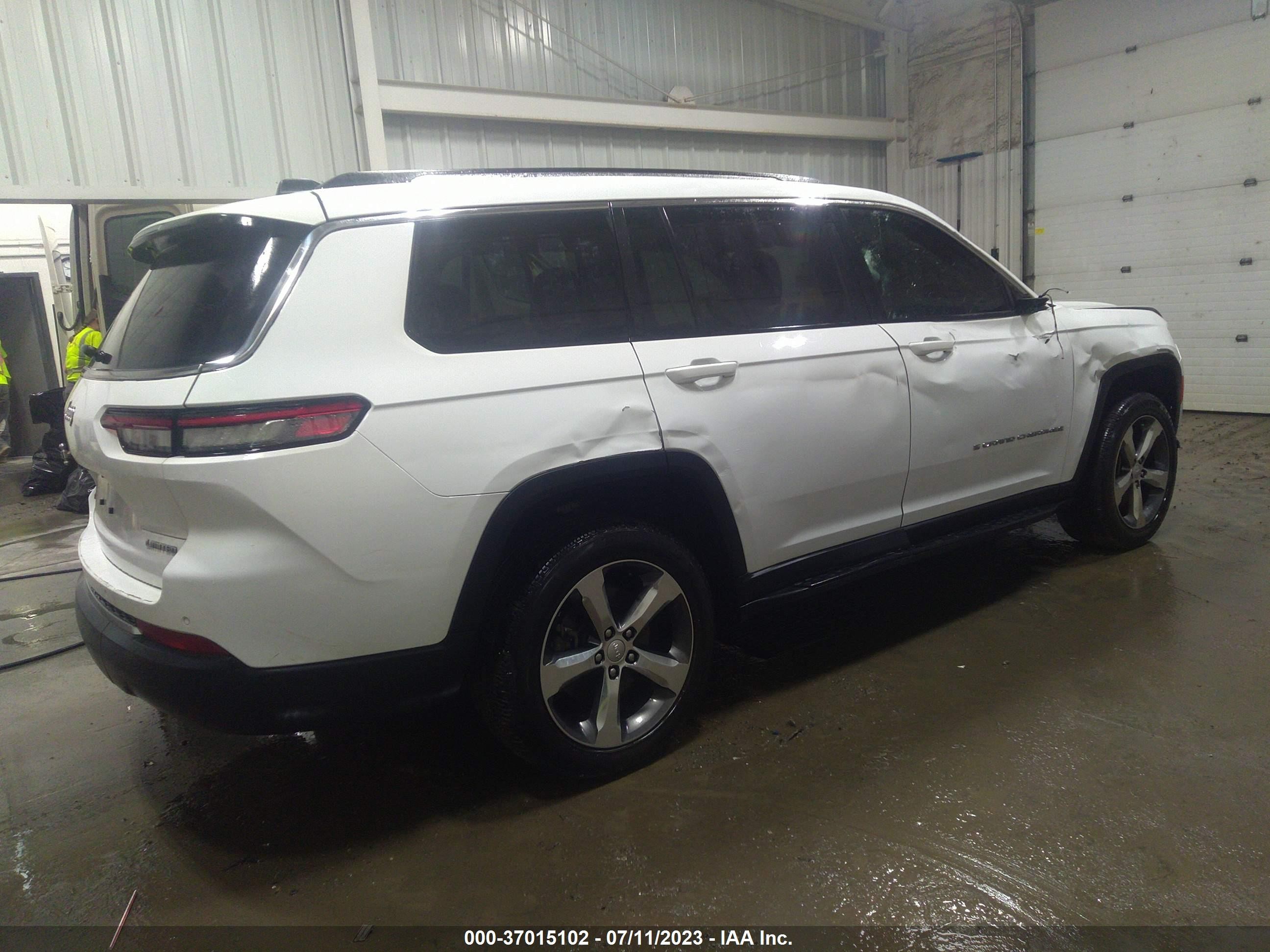 Photo 3 VIN: 1C4RJKBG5M8200938 - JEEP GRAND CHEROKEE 