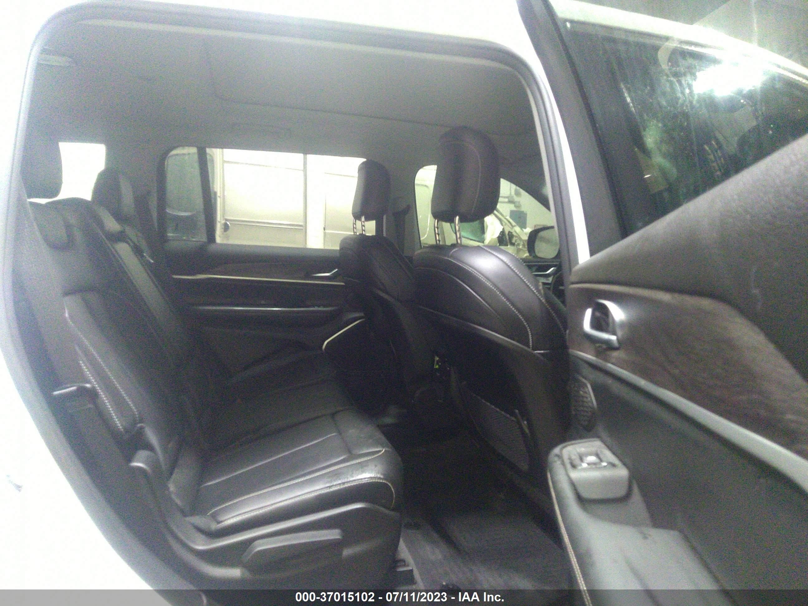 Photo 7 VIN: 1C4RJKBG5M8200938 - JEEP GRAND CHEROKEE 