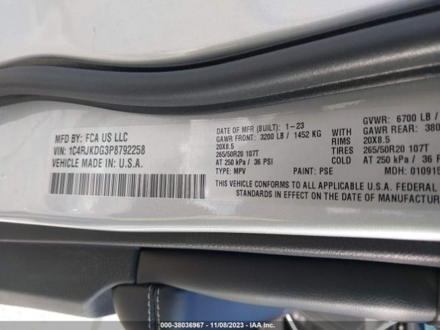 Photo 8 VIN: 1C4RJKDG3P8792258 - JEEP GRAND CHEROKEE L 