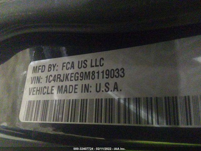 Photo 8 VIN: 1C4RJKEG9M8119033 - JEEP GRAND CHEROKEE L 