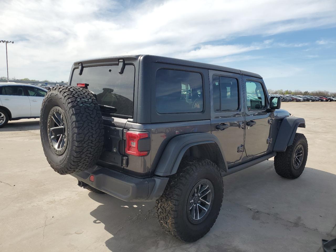 Photo 2 VIN: 1C4RJXDN9RW133739 - JEEP WRANGLER 