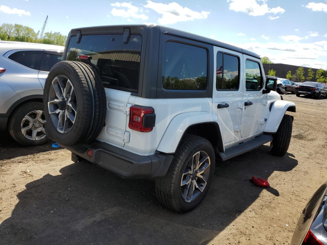 Photo 2 VIN: 1C4RJXN60RW141221 - JEEP WRANGLER 