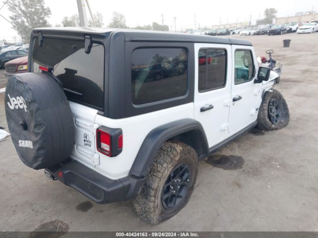 Photo 3 VIN: 1C4RJXN66RW186440 - JEEP WRANGLER 