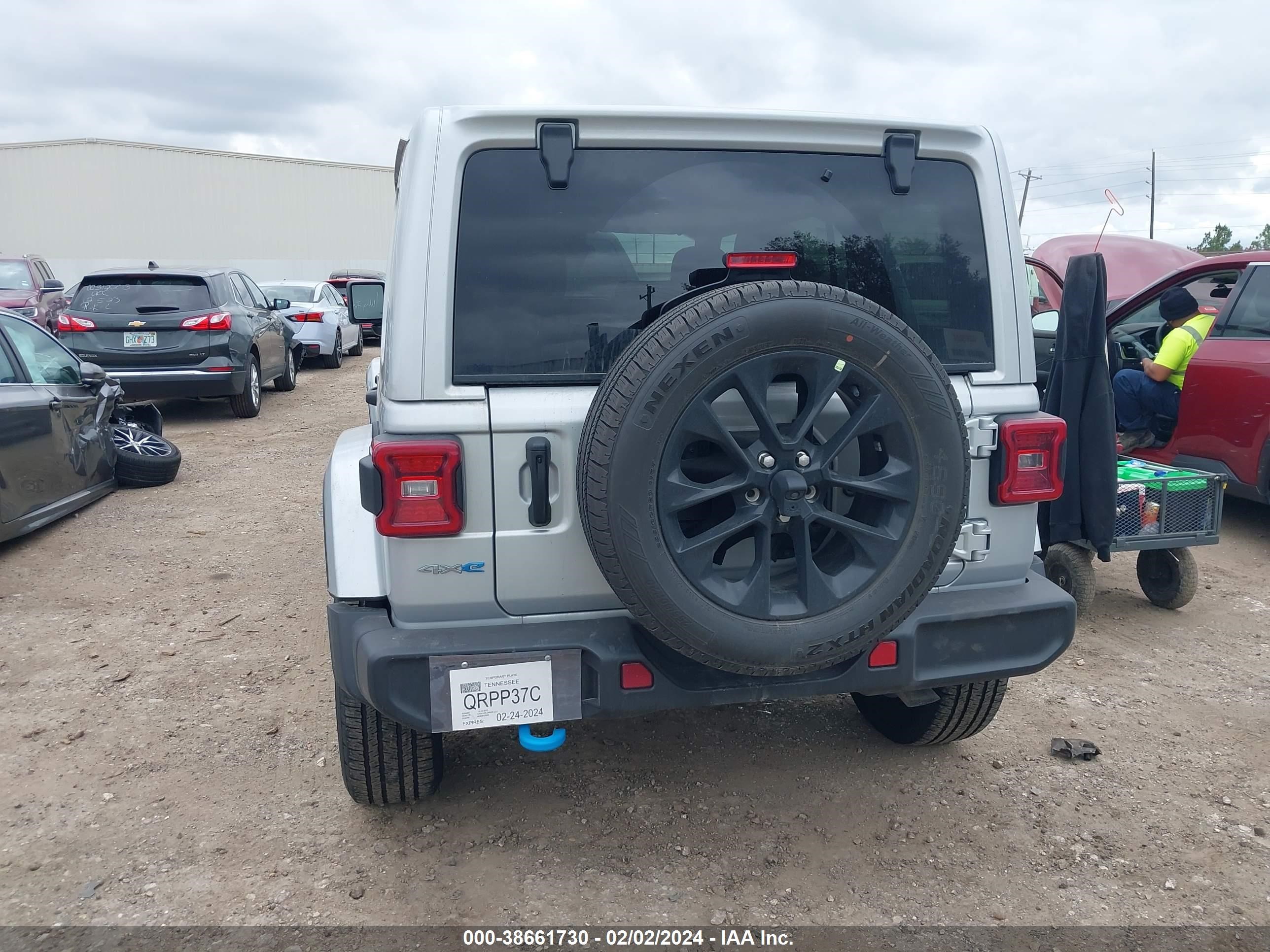 Photo 15 VIN: 1C4RJXP68RW238633 - JEEP WRANGLER 